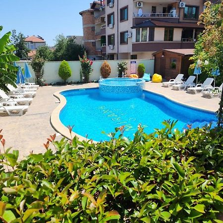 Mirana Family Hotel 부르가스 외부 사진