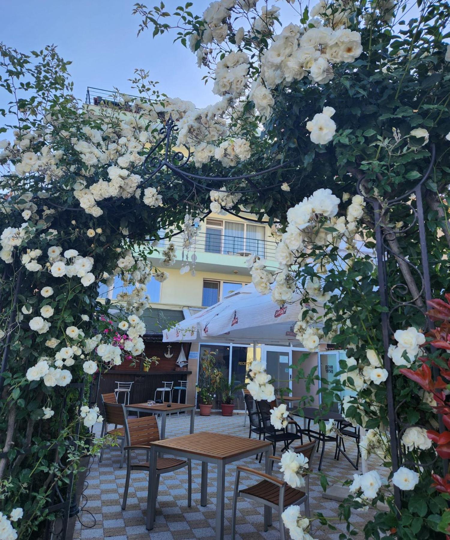 Mirana Family Hotel 부르가스 외부 사진